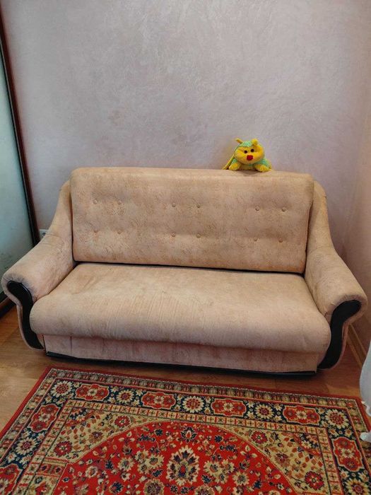 Продам двухспальний диван