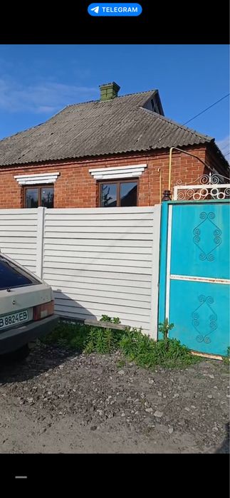 Будинок в золочеві