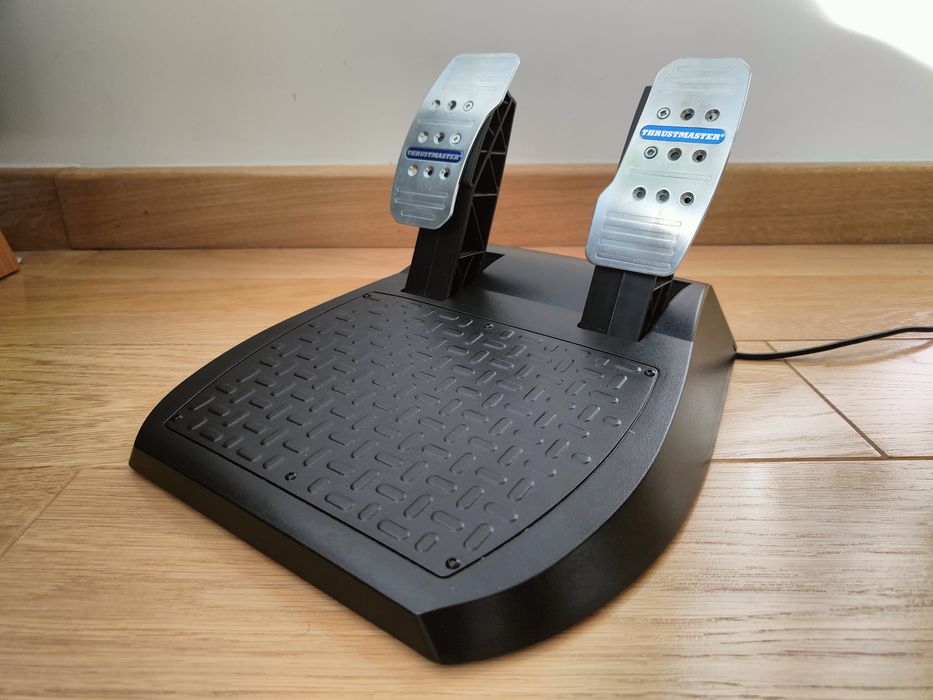 Pedały Thrustmaster T300 + 2 sprężyny zapasowe