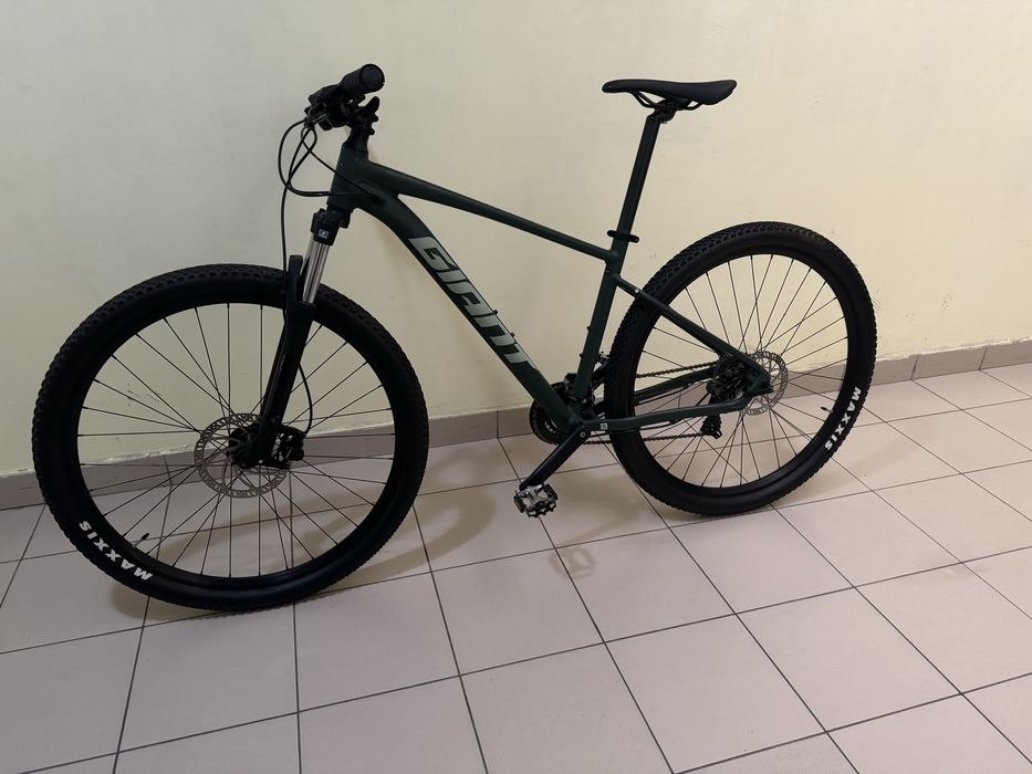 Велосипед Giant, колеса 29.