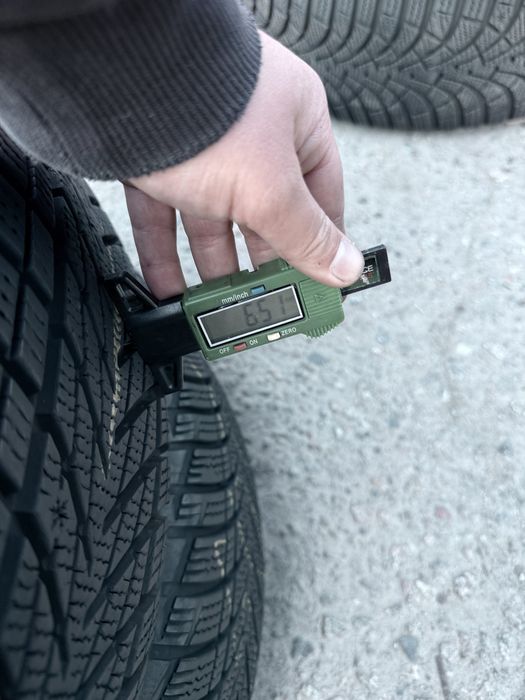 205 60 16 Goodyear Perfomance 3 90% 2023 Шини Зима