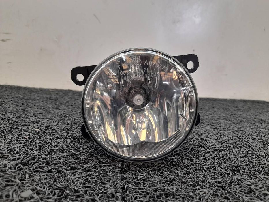 Farol De Nevoeiro Esquerdo Dacia Sandero Ii