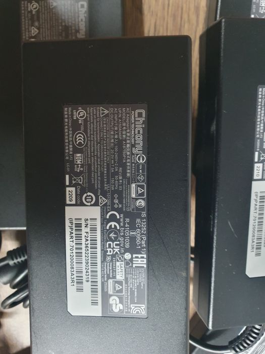 Зарядка зарядное блок питания живлення Chicony 150w 20v/7.5a 7.4×5.0мм