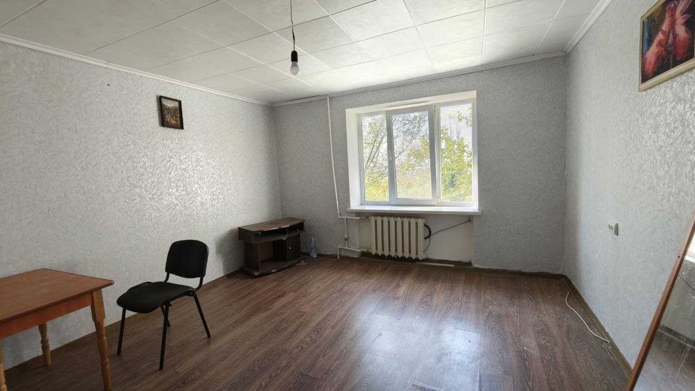 Продам комнату в коммунальной квартире по ул Затонского / Давида Ойстраха.