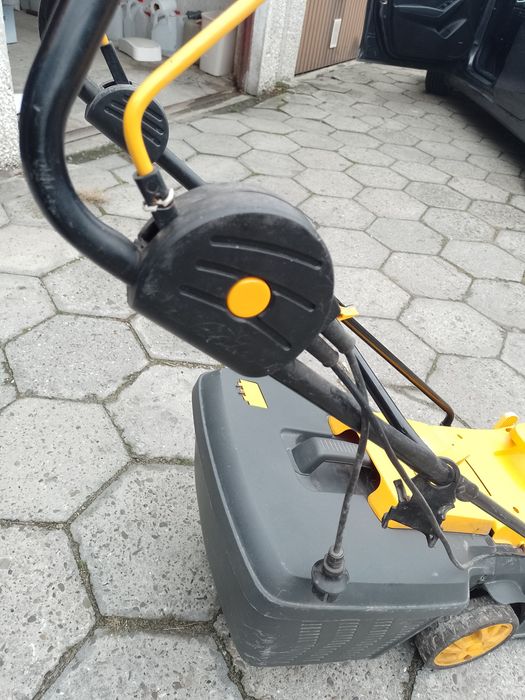 Kosiarka elektryczna VEGA 1600V