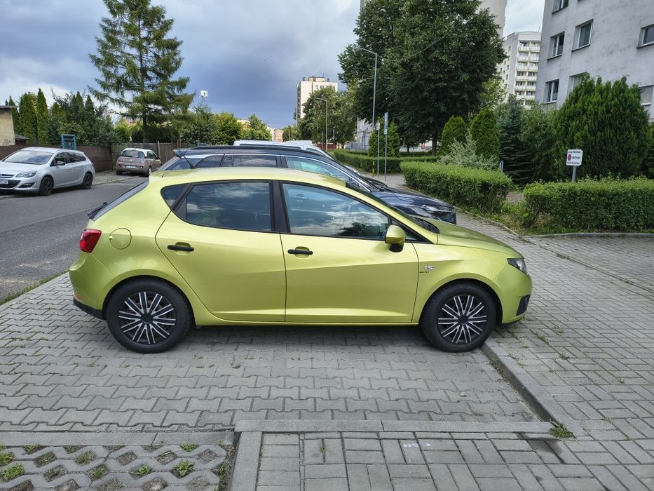 Cześć jestem SEAT IBIZA szukam nowego człowieka