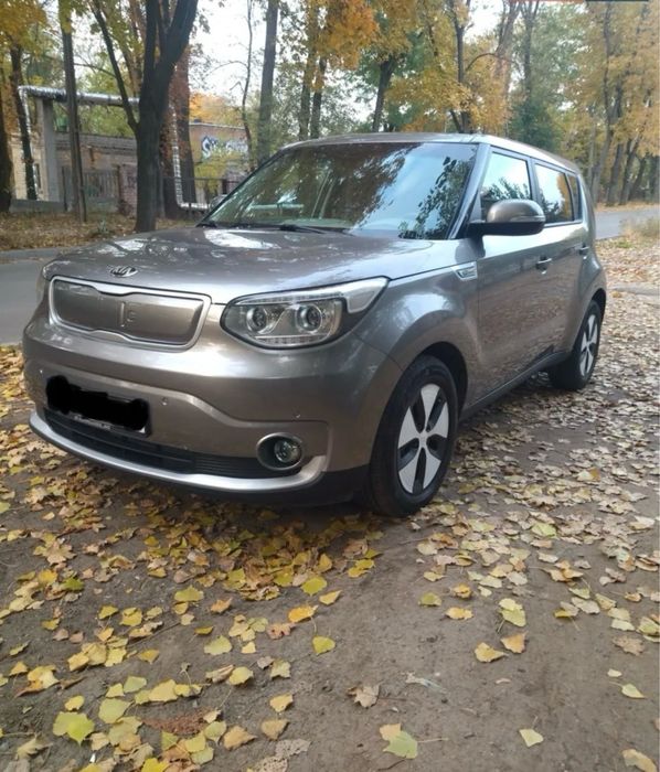 Розборка шрот запчастини Kia Soul EV 2014 колір IM кіа соул 27KW