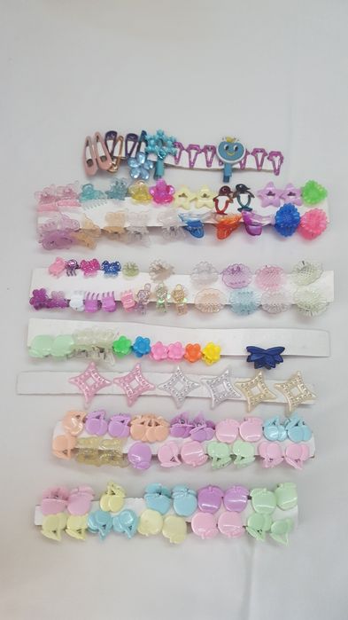 Pulseiras e molas de cabelo