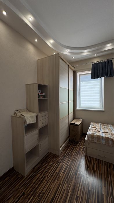 Будинок 300 м² у Фонтанці-3 | 10 соток | 5 кімнат | Баня | Гараж