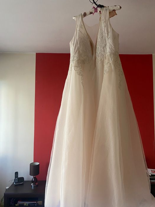 Piękna suknia ślubna