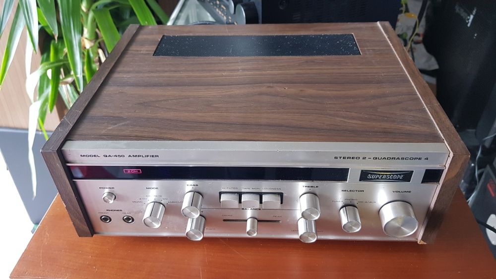Superscope Amplificador Integrado quadrifonico