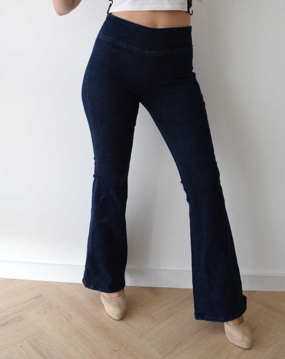 Dzwony legg szerokie spodnie 38 m wysoki stan granatowe Stradivarius jeansy