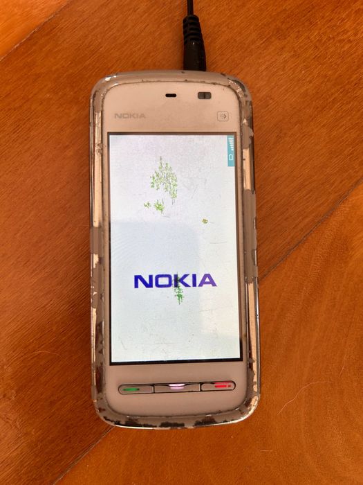 Telemovel Nokia a funcionar