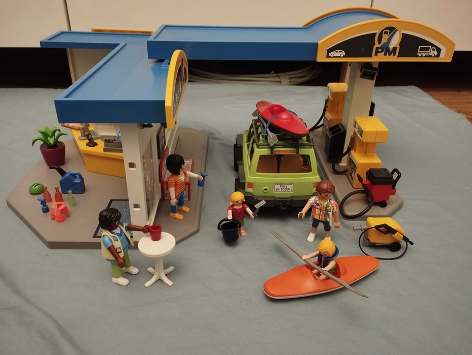 Playmobil City Life Stacja benzynowa 70201