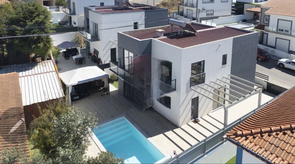 Moradia T3 com piscina