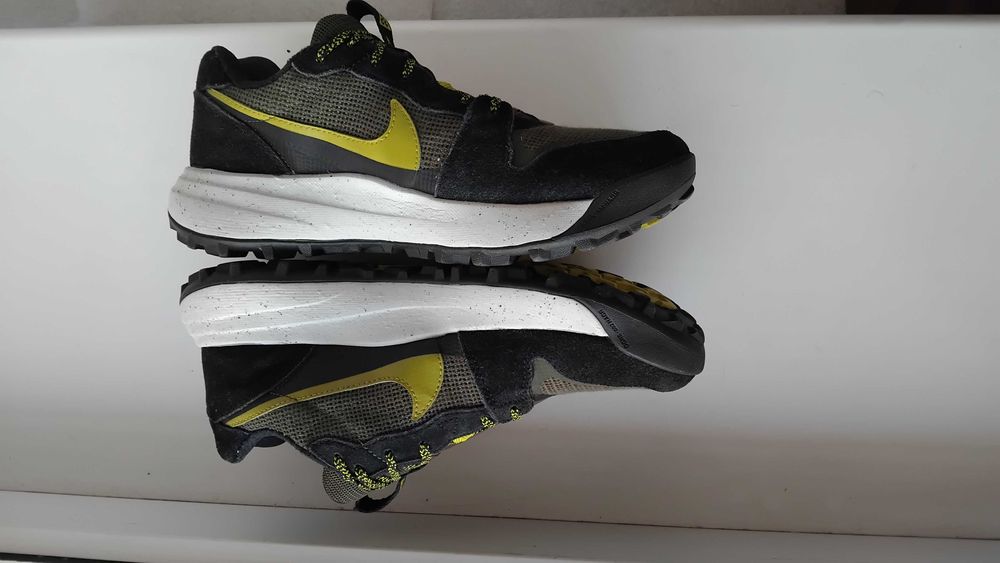 Кросівки  Nike Acg Lowcate Shoes Black DM8019-300   40 р 25 см
