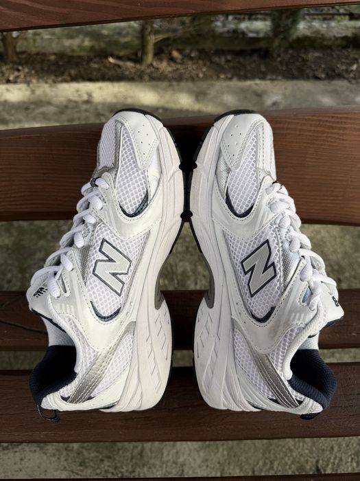 Оригінальні New Balance 530
