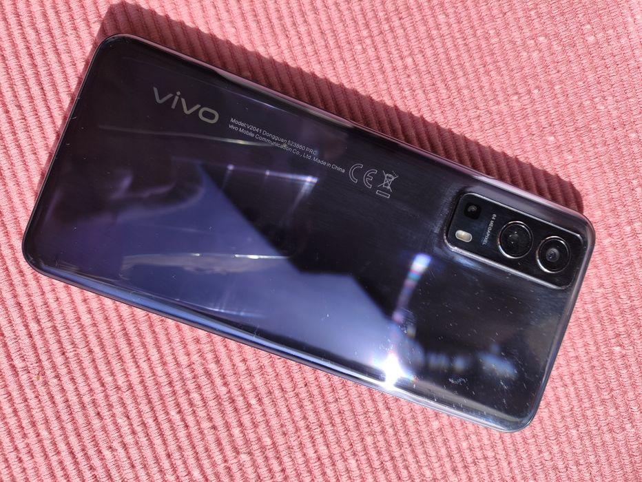 Vivo Y72 5G 8/128GB | Stan Idealny / Jak Nowy | Etui + Komplet