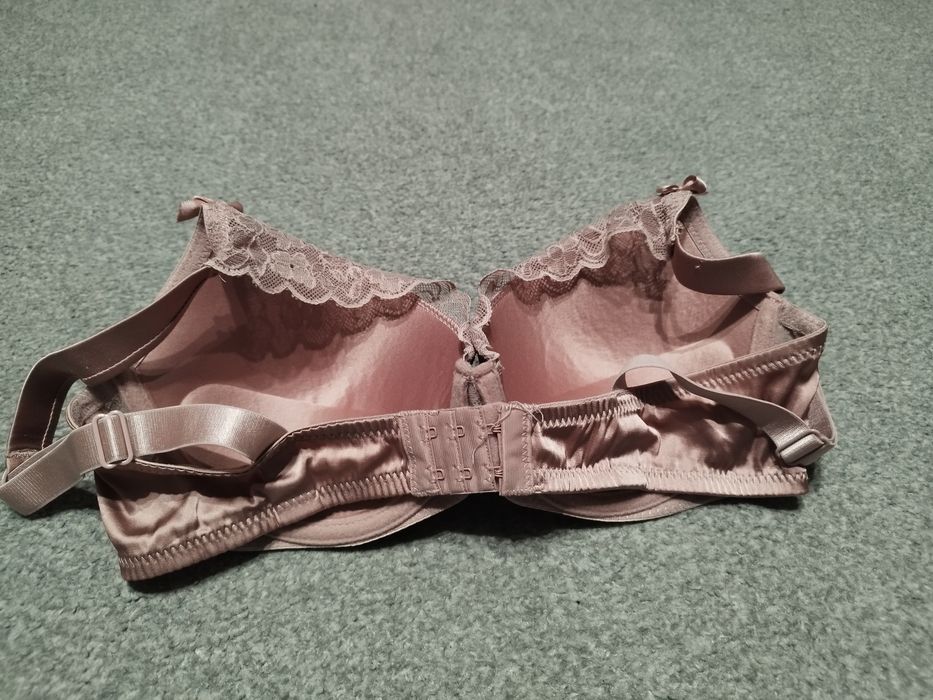 Brązowy biustonosz 80C