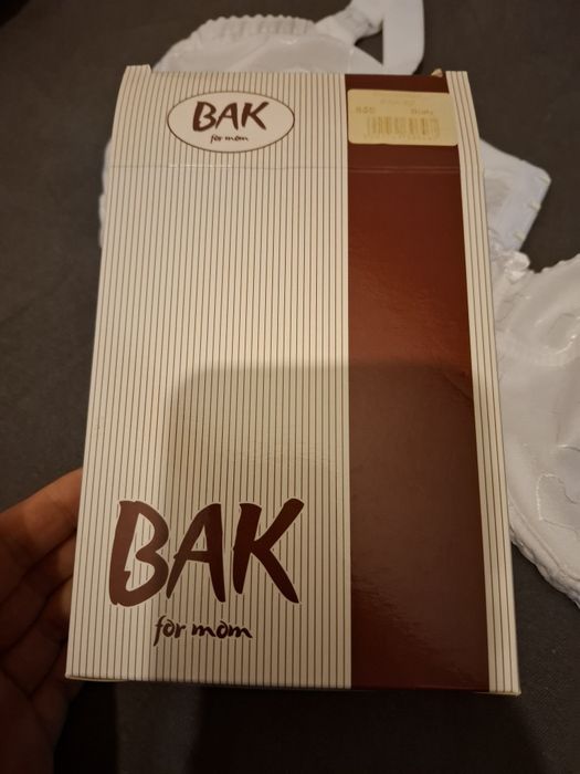 Biustonosz do karmienia 85E