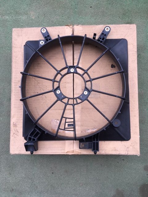 Honda Civic VII 1.3 Hybryd 2001- Obudowa Wentylatora Wody NOWA