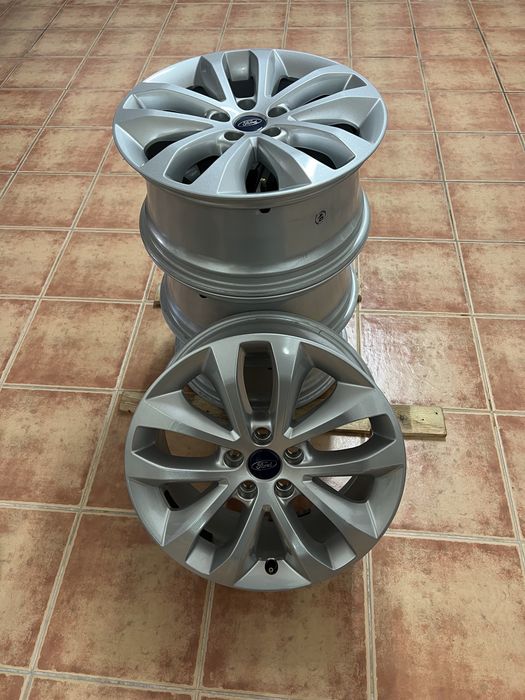 4 x Jantes em liga leve Ford, Volvo