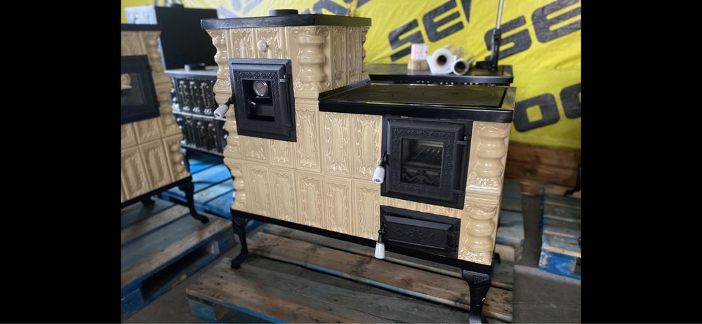 Piec kuchenny kaflowy szamotowy, kuchnia kaflowa węglowa, angielka