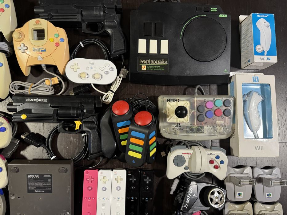 Comandos e acessórios Nintendo, Sega e PlayStation