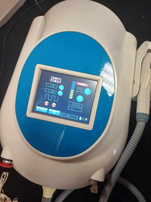 Vendo máquina de laser multifunções corpo e rosto All4 Esthetic