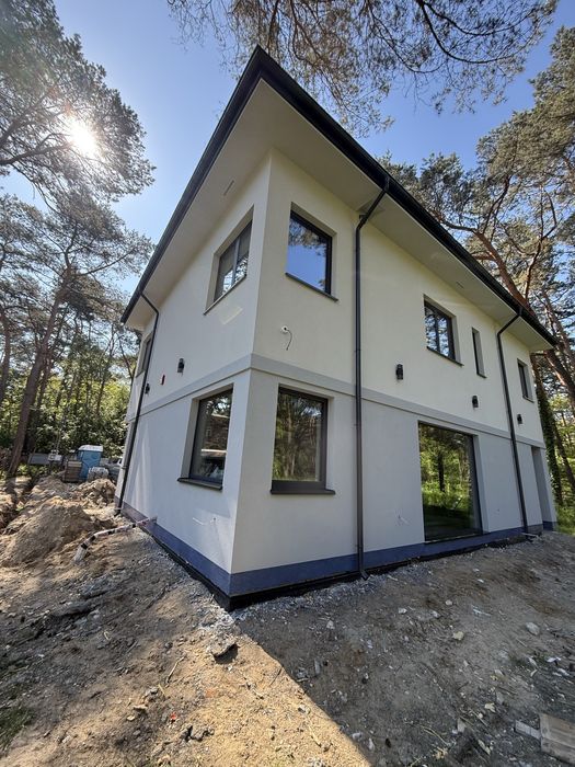 Praca przy elewacji