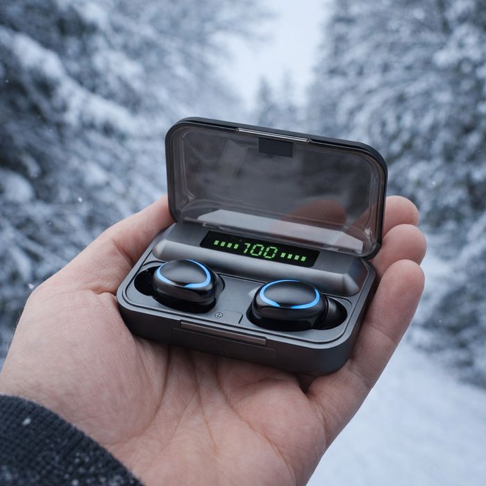 Бездротові навушники, з кейсом повер банком