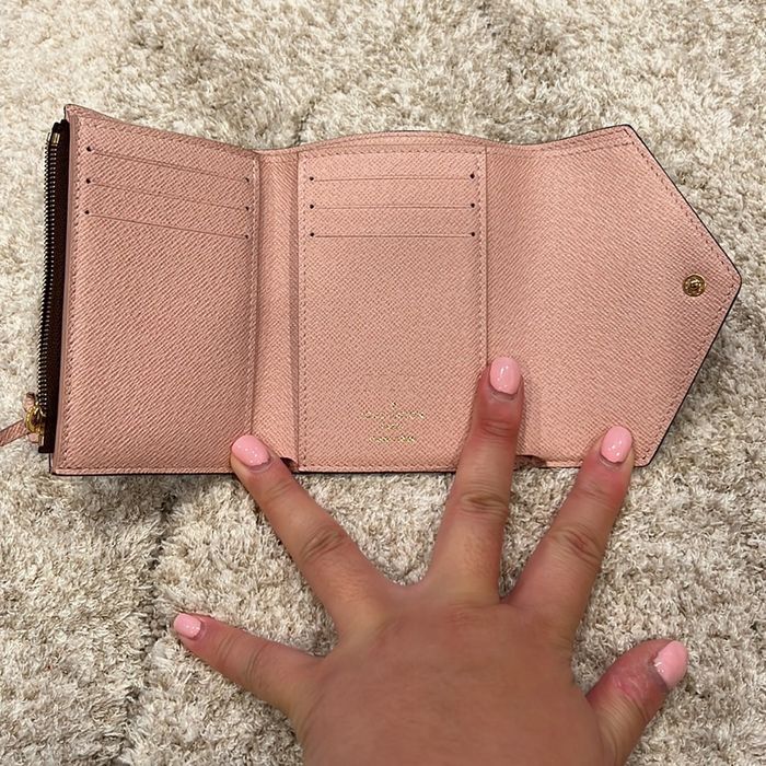 Louis Vuitton Victorine Rosa