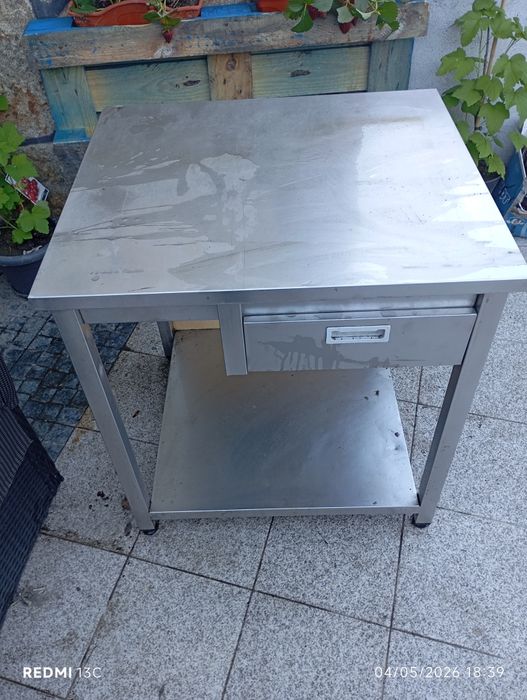 Bancada de inox 80x70