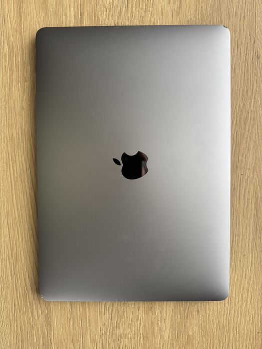 MacBook air m1 16/256