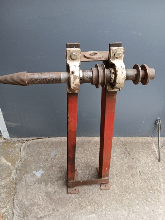 Точило,та конус до поліровочних  кругів