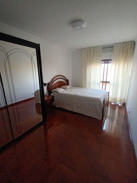 Arrenda Quartos Casal Cotão