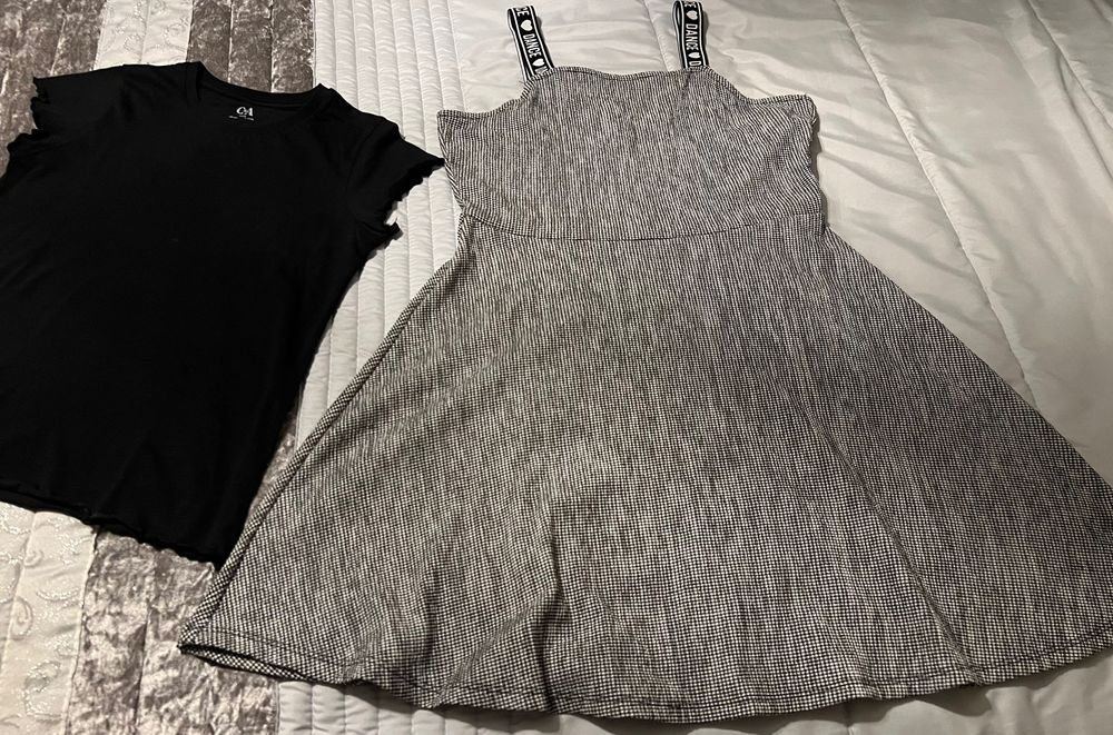 Vestido de alças + t-shirt para menina adolescente
