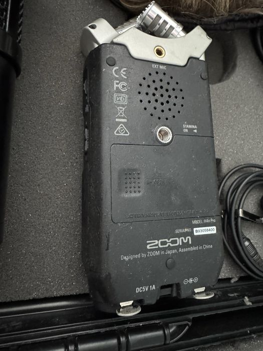 Zoom h4n pro, Azden 310 udr, мікрофон Rode, навушники Bose
