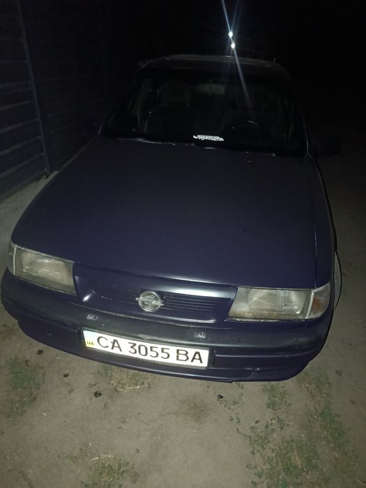 авто Опель вектра а