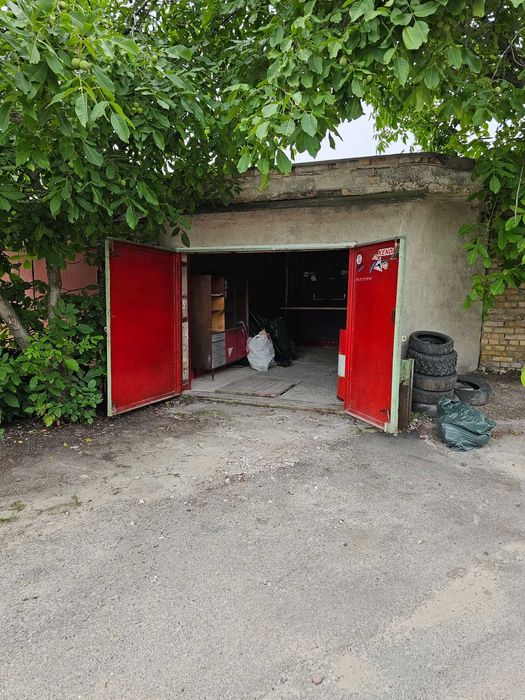 Здається в оренду гараж в АК КЕРМО (віул.Заводська 1-Б)