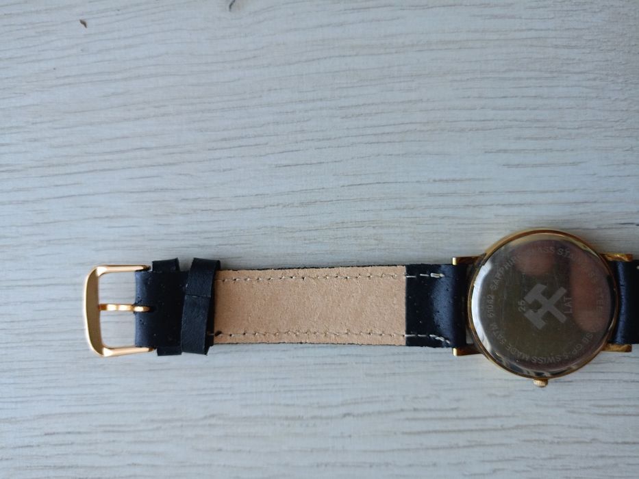 Zegarek Bisset stan bardzo dobry .