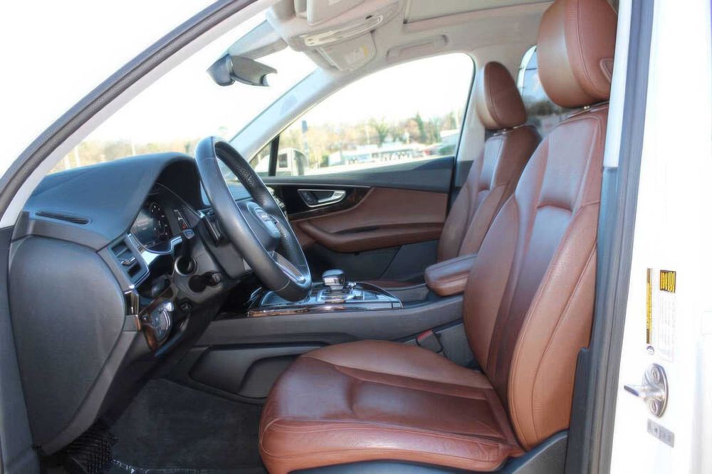 Audi Q7 quattro Prestige      2017