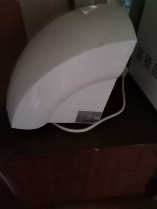 Электро сушилка для рук автоматическая