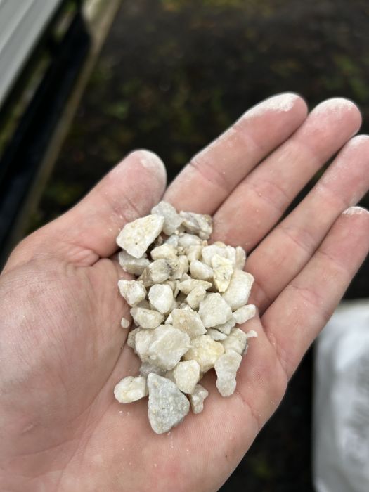 kamienie dekoracyjne Crystal White worki 20kg