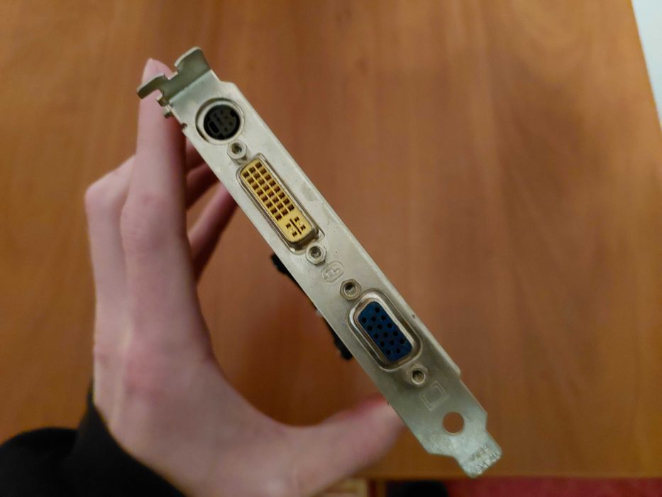 Відеокарта nVidia Geforce 7300GT На запчастини