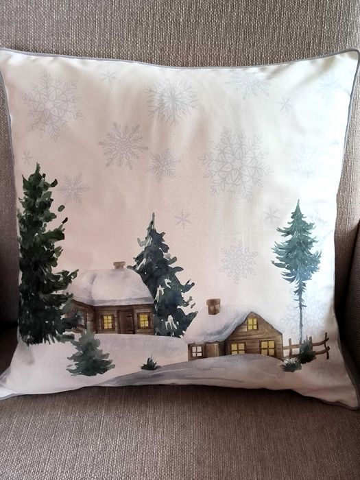 Наволочки новогодние для диванных подушек