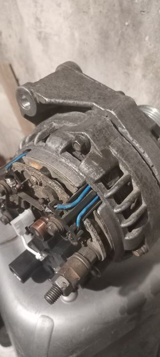 Продам генератор ваз