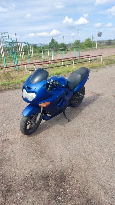 Продам Сузуки катана 750