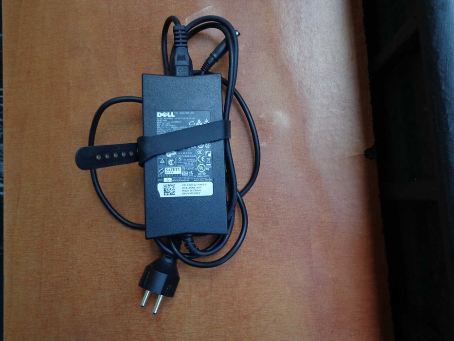 Zasilacz do laptopa DELL - DA130PE1-00 19.5V - 6.7A oryginalny