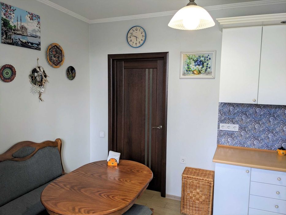 Велика 1к. квартира біля ТЦ "МЕТРО" та "ВЕЛЕС"